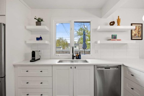 32 Westminster Drive Sw, Calgary, AB 