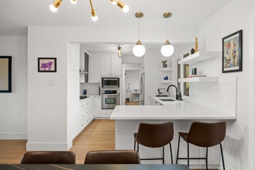 32 Westminster Drive Sw, Calgary, AB 