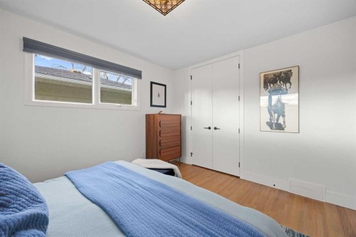 32 Westminster Drive Sw, Calgary, AB 