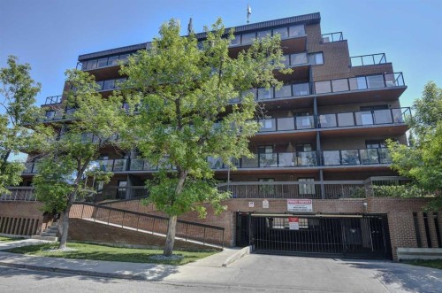 204-1900 25A Street SW Calgary, AB T3E 1Y5