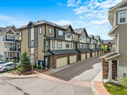 205 Wentworth Row SW Calgary, AB T3H 1Y1