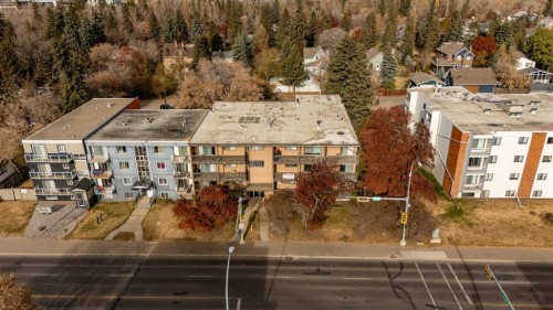 4746 55 Street, Red Deer, AB - Outdoor
