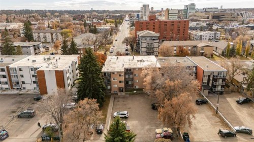 4746 55 Street, Red Deer, AB - Outdoor