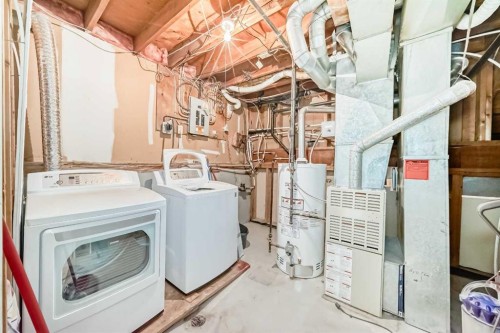 41 Alder Crescent Se, Airdrie, AB - Indoor Photo Showing Laundry Room
