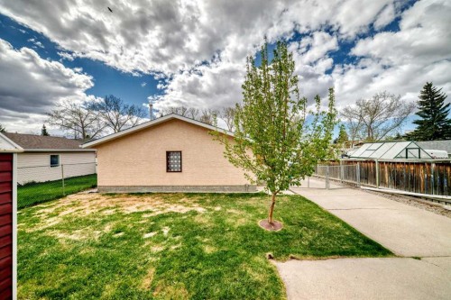41 Alder Crescent Se, Airdrie, AB - Outdoor