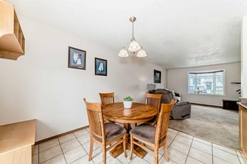 41 Alder Crescent Se, Airdrie, AB - Indoor Photo Showing Dining Room