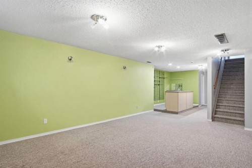4525 Shannon Drive, Olds, AB - Indoor