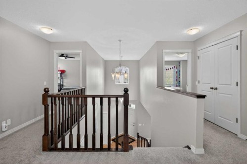 125 Cranleigh Park Se, Calgary, AB - Indoor Photo Showing Other Room