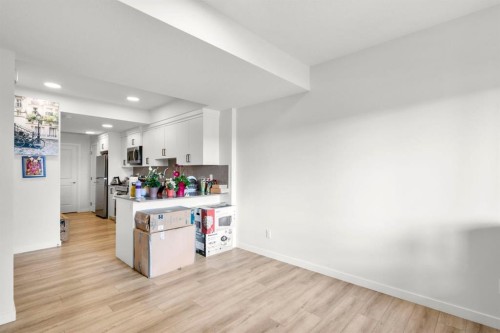264 Mallard Grove Se, Calgary, AB - Indoor