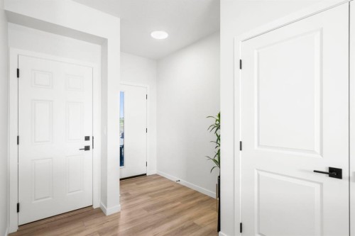 264 Mallard Grove Se, Calgary, AB - Indoor Photo Showing Other Room