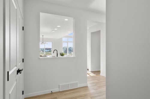 264 Mallard Grove Se, Calgary, AB - Indoor Photo Showing Other Room