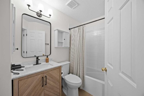 176 Arbour Grove Close Nw, Calgary, AB - Indoor Photo Showing Bathroom
