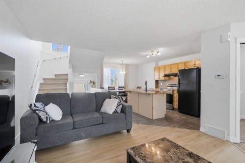 80 Prestwick Bay Se, Calgary, AB - Indoor