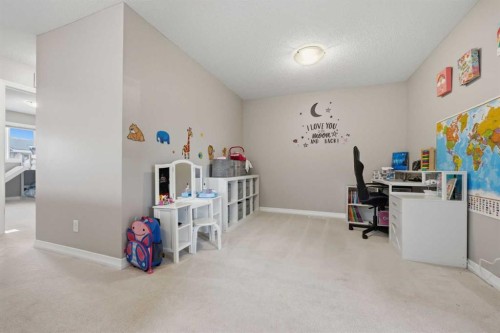 58 Kingfisher Crescent Se, Airdrie, AB - Indoor