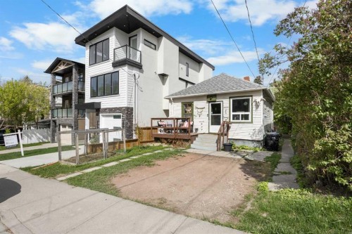 2520 16B Street Sw, Calgary, AB - Outdoor