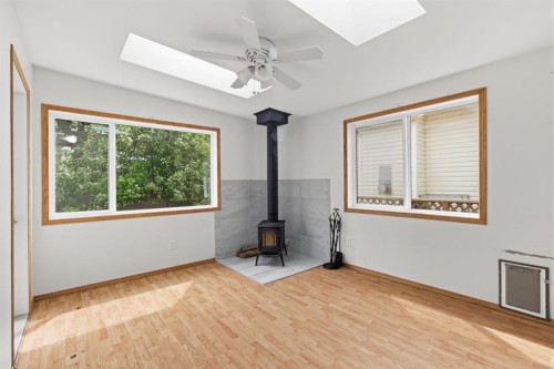 128 Valley Brook Circle Nw, Calgary, AB - Indoor Photo Showing Other Room