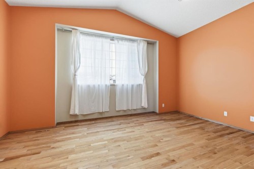 128 Valley Brook Circle Nw, Calgary, AB - Indoor Photo Showing Other Room