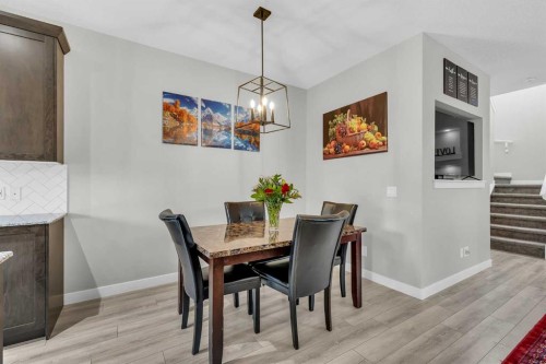 114 Hillcrest Close Sw, Airdrie, AB - Indoor Photo Showing Dining Room