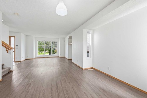 169 Cranberry Square Se, Calgary, AB - Indoor