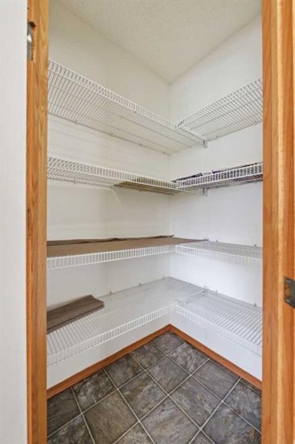 169 Cranberry Square Se, Calgary, AB - Indoor With Storage