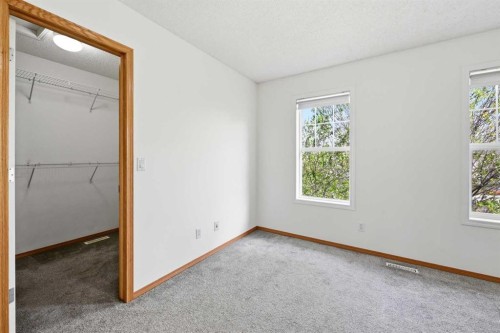 169 Cranberry Square Se, Calgary, AB - Indoor Photo Showing Other Room