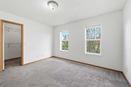 169 Cranberry Square Se, Calgary, AB - Indoor Photo Showing Other Room