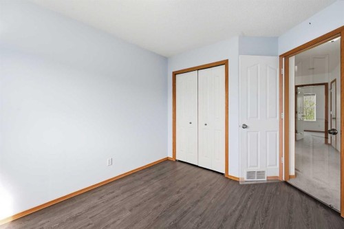 169 Cranberry Square Se, Calgary, AB - Indoor Photo Showing Other Room