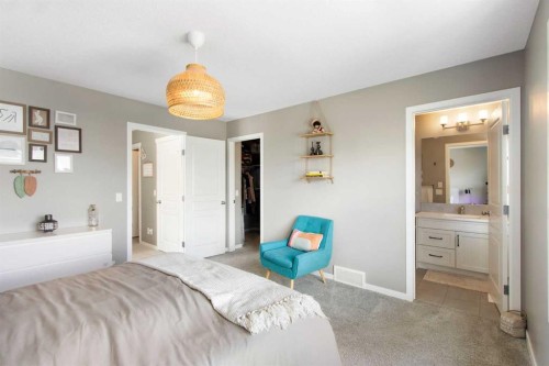 7 Masters Square Se, Calgary, AB - Indoor Photo Showing Bedroom