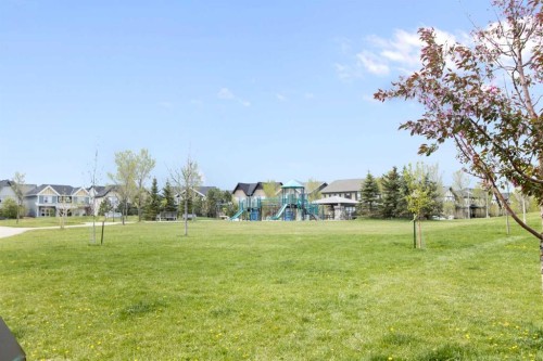 7 Masters Square Se, Calgary, AB - Outdoor