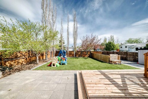 26 Green Meadow Drive, Strathmore, AB - Outdoor