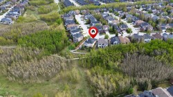 72 Strathlea Place SW Calgary, AB T3H 4T5