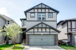 342 Hillcrest Circle SWAirdrie, AB T4B 4B3