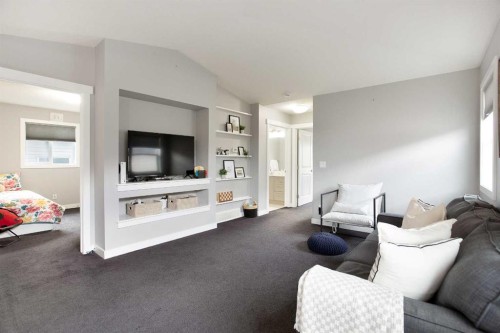 342 Hillcrest Circle Sw, Airdrie, AB 
