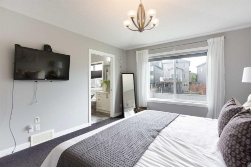 342 Hillcrest Circle Sw, Airdrie, AB 