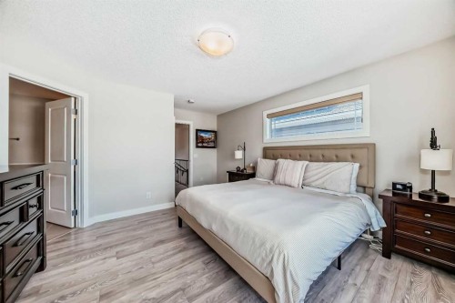 39 Sage Bluff Mews Nw, Calgary, AB - Indoor Photo Showing Bedroom