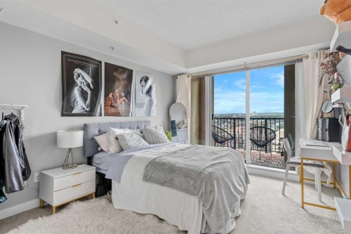3202-930 6 Avenue Sw, Calgary, AB - Indoor Photo Showing Bedroom