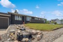 25 Manor Road Sw, Calgary, AB  - Outdoor 