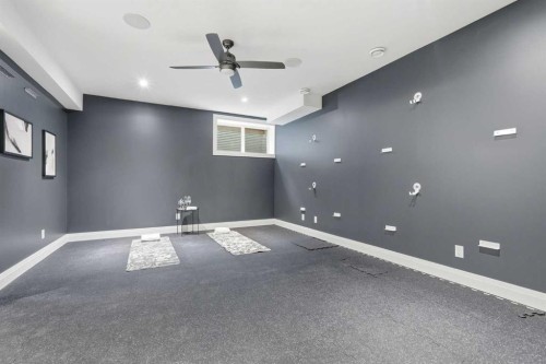 2109 20 Avenue Sw, Calgary, AB - Indoor Photo Showing Other Room