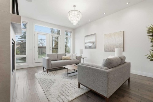 2109 20 Avenue Sw, Calgary, AB - Indoor Photo Showing Living Room