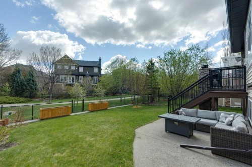 957 Coopers Drive Sw, Airdrie, AB - Outdoor