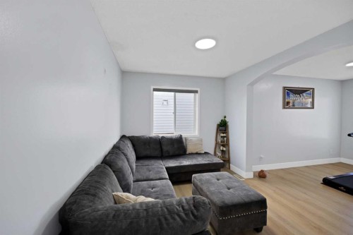 218 Saddlefield Place Ne, Calgary, AB - Indoor Photo Showing Other Room