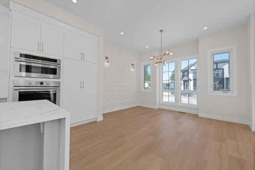 6427 33 Avenue Nw, Calgary, AB 