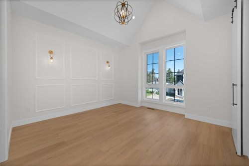6427 33 Avenue Nw, Calgary, AB 