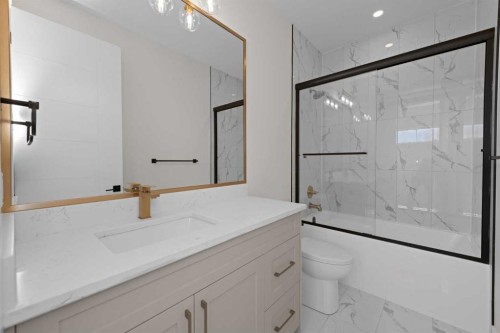 6427 33 Avenue Nw, Calgary, AB 