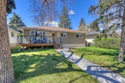 1015 16 Street NE Calgary, AB T2E 4S7