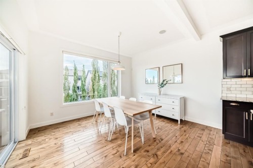 35 Sunset View, Cochrane, AB - Indoor Photo Showing Dining Room