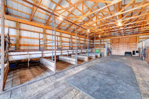 480054 Range Road 30 Range, Paradise Valley, AB - Indoor