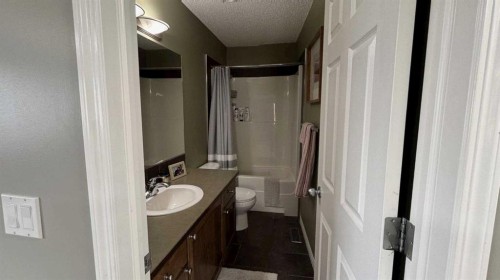 379 Cimarron Boulevard, Okotoks, AB 