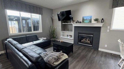379 Cimarron Boulevard, Okotoks, AB 