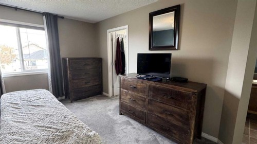 379 Cimarron Boulevard, Okotoks, AB 
